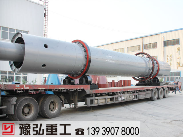 发往吉林的转筒干燥机现场发货图